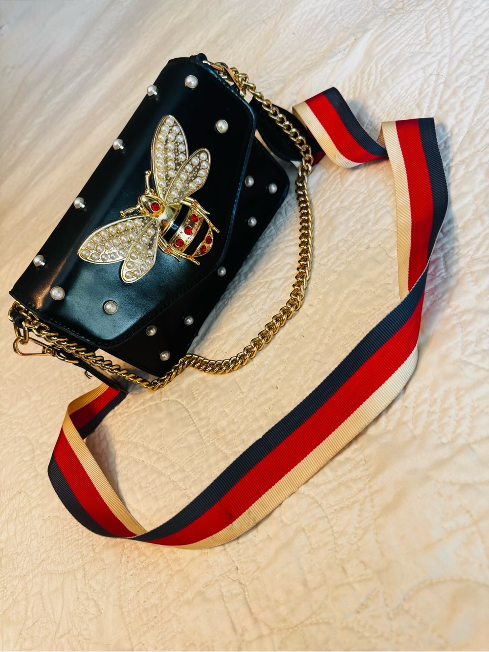 Black Pearl-Studded Crossbody Bag with Bee Ornament and Ribbon Strap
